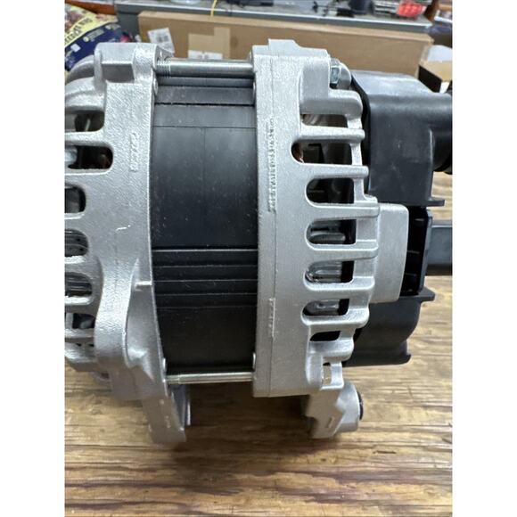 Genuine Motorcraft Alternator GL-8948 - Picture 5 of 5
